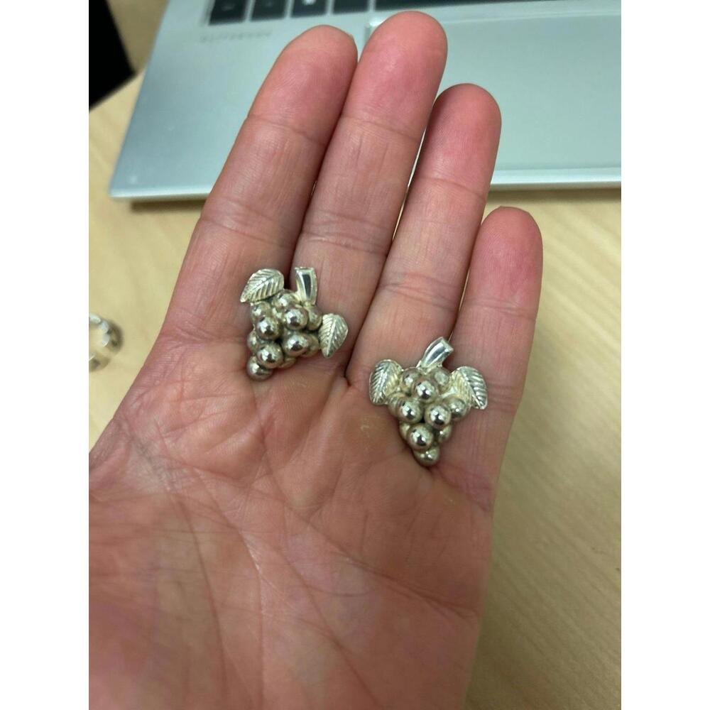 Sterling Silver Grape Leaves Earrings-Vintage - Picture 2 of 5